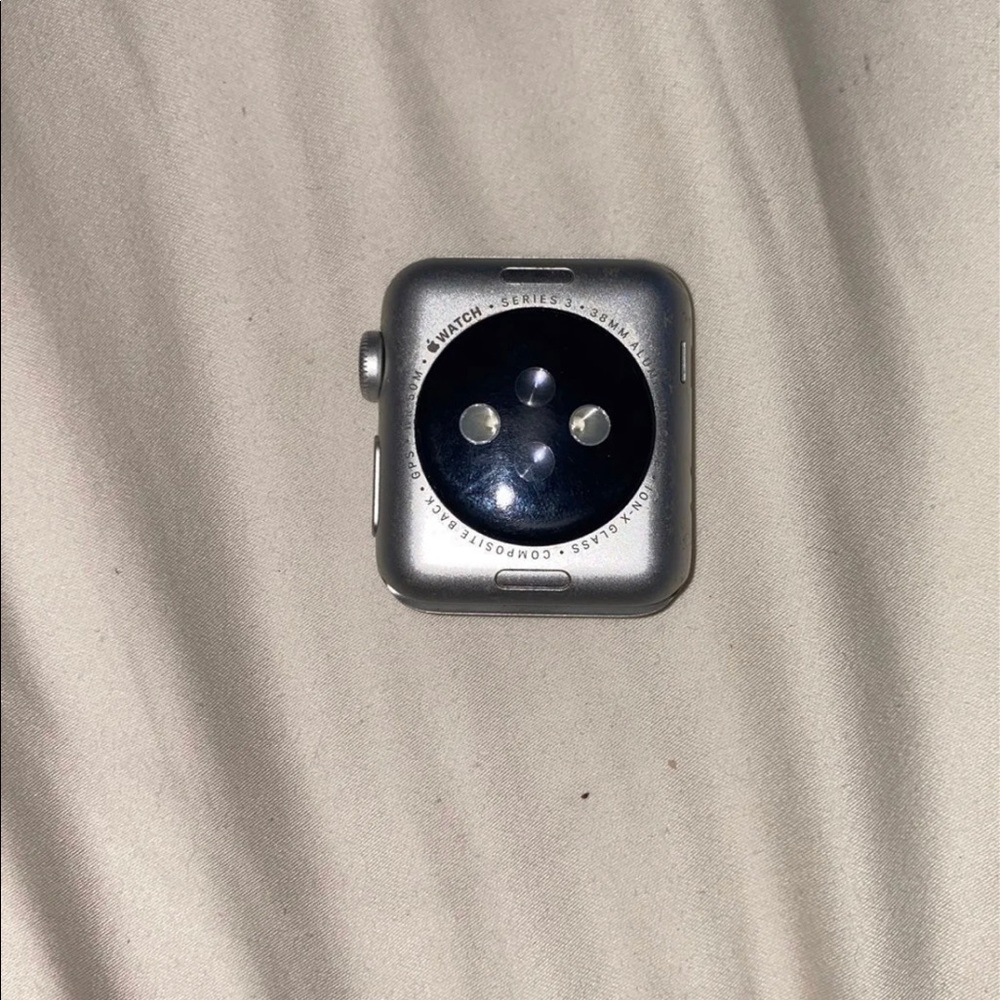 Apple Watch Series 3 - Picture 4 of 4